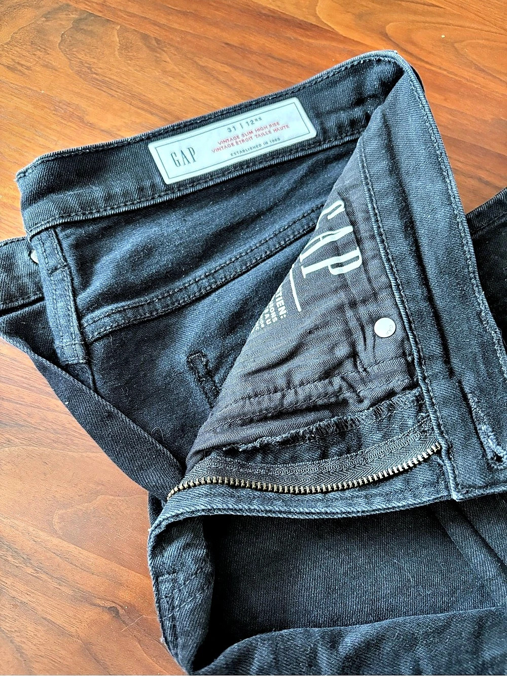 Gap High Rise Vintage Slim Jeans Black Waist 31 (12RS) - Picture 8 of 8